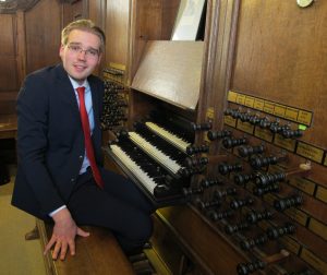 Organist Adriaan Hoek